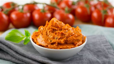 Leckerste Tomatenbutter mit nur 5 Zutaten