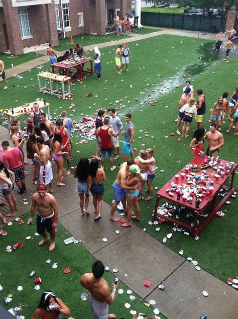 20 Things All College Freshmen Need To Know Society19