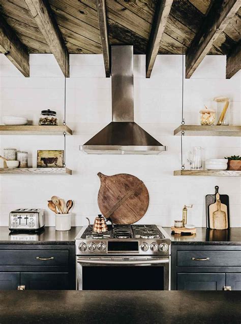 24 Ideas For Kitchens With Open Shelving