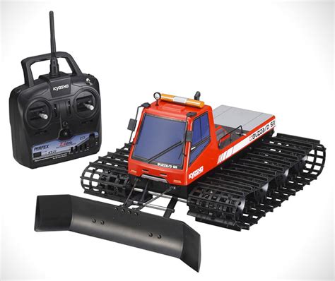 Remote Controlled Kyosho Blizzard Sr Snowplow Is Perfect For Lazy Geeks