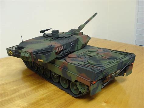 Tamiya Leopard 2A6 RC Panzer