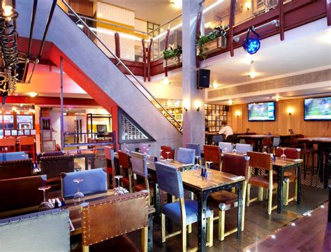 Book tickets for sports bar & grill victoria for an unforgettable theatre experience. Sports Bar & Grill Piccadilly, West End London