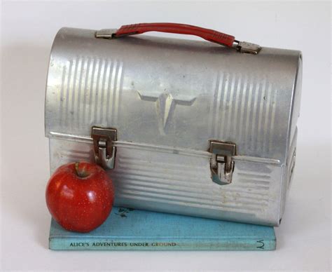 Vintage Metal Lunchbox V Dome Shaped American Thermos Product Company Red Handle Aluminum