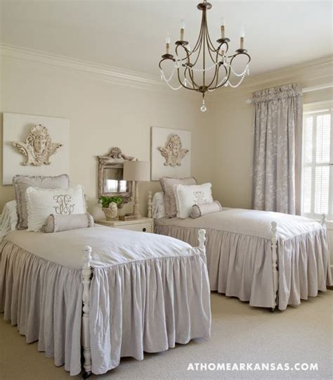 Shop wayfair for all the best sleek & chic modern bedroom sets. 34 Sleek Twins Bedroom Design Ideas For Your Dearest ...