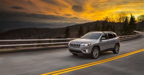 Jeep Cherokee Trailhawk 2020 - transportkuu.com