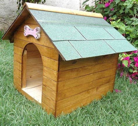 Espacios para perros, cuchas para perros, casetas para perros, casas para mascotas, juguetes para perros, accesorios para perros, camas para perro de palés. Casa Para Perro De Madera Tipo Snoopy Numero 2 - $ 900.00 ...