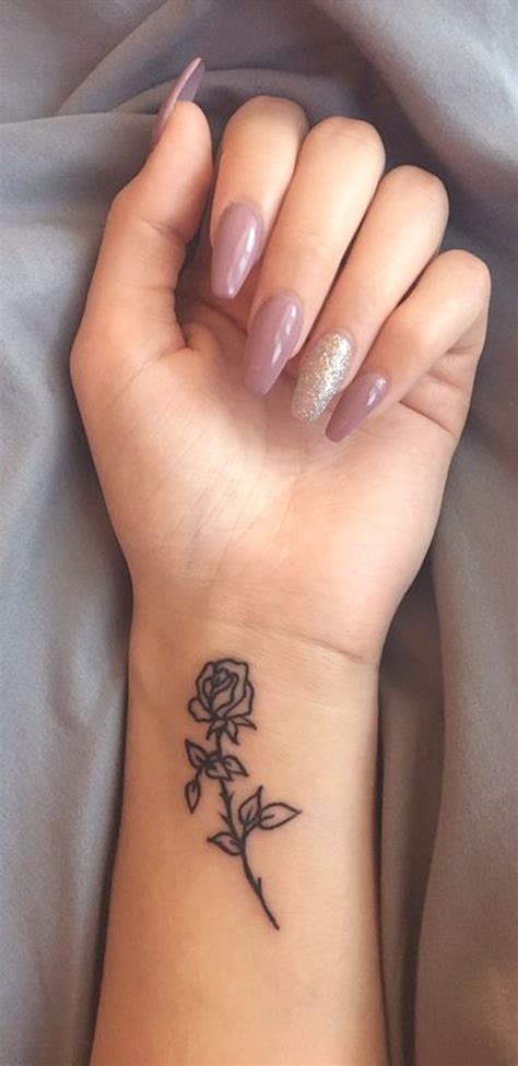 Rose Tattoos Designs On Wrist
