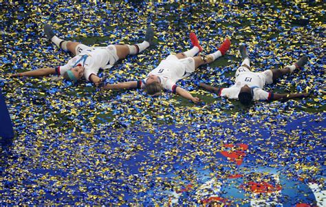 Uswnts Euphoric Celebration Was Worthy Of The World Cup Champs The