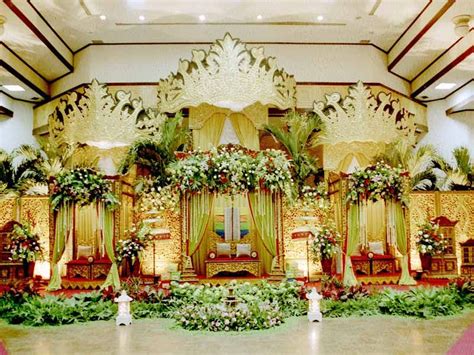 Semuanya tergantung pada konsep pernikahanmu. 50 Dekorasi Pelaminan Minimalis Untuk Pernikahan ...