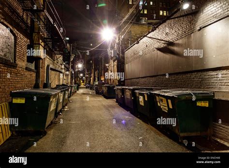 Back Alley At Night Hi Res Stock Photography And Images Alamy