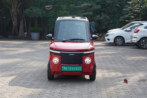 Pmv Electric Unveiled Indias First Smart Two Seater Micro Car Eas E