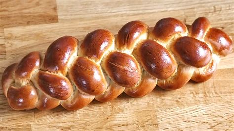 .) verstehen das haus in der schlossstraße 110. Vierstrangzopf (hoch) / 4-Strangzopf flechten - YouTube