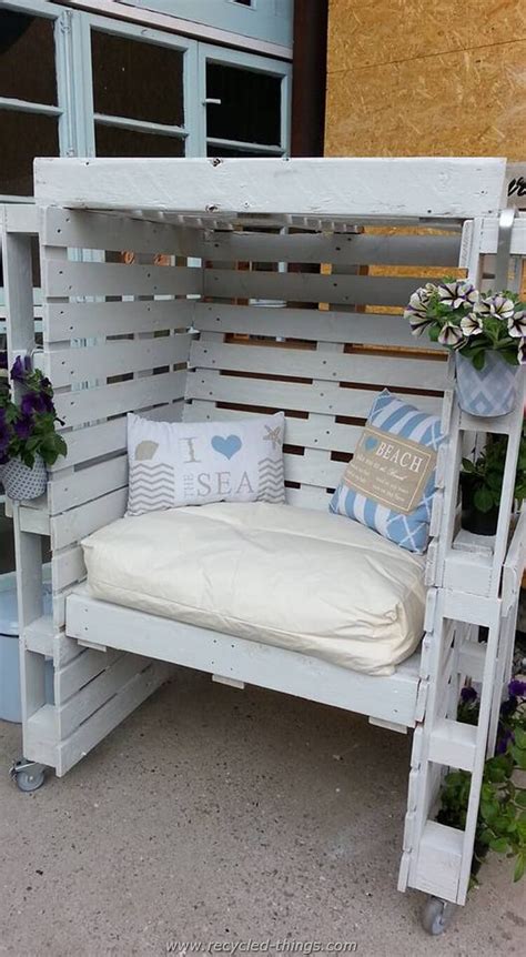 27 Best Outdoor Pallet Furniture Ideas And Designs For 2020