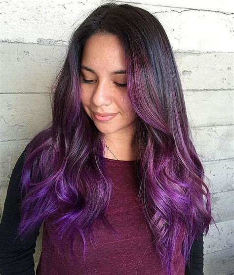 It gives hair dark purple / violet shades, visible especially in the sunlight. Purple hairstyles, Best Light Blue hair color Ides