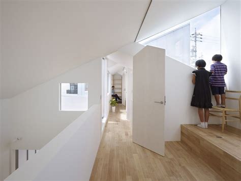 Tomohiro Hata Complex House In Nagoya Japan House Building A House