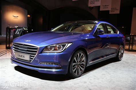In 2014 hyundai genesis was released in 2 different versions, 1 of which are in a body sedan. 2014 Hyundai Genesis Pictures | Cars UK