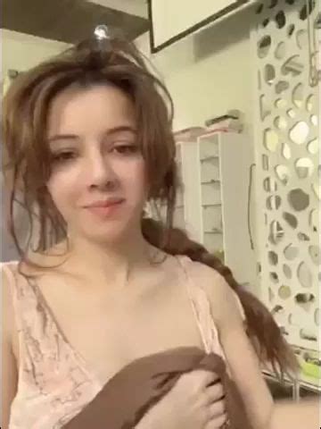 Pakistani Actress Rabi Pirzada Hot Sexy Nude Leaked Videos Total Videos
