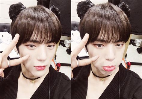 They were born from a survival show created by their label starship entertainment. MONSTA X's Minhyuk Shows That This Hairstyle Is Not Just ...