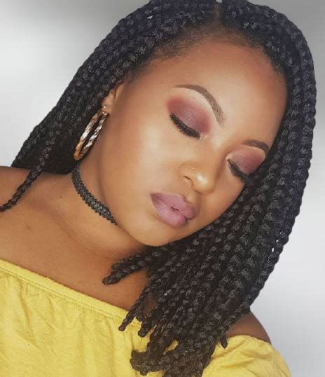Whether you're a hipster, tough guy, or modern man, here are the coolest man braid hairstyles to inspire your new look. Penteados Bob Cool Box Braids para 2021-2022 - beleza capilar