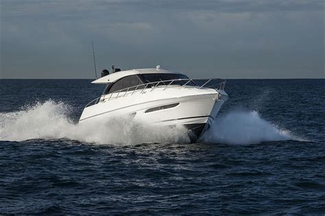 Australian boat builder maritimo introduced its x series in 2018, and i was lucky enough to test the first model, the x60, last fall. Maritimo X50 - Trooping of the Colour