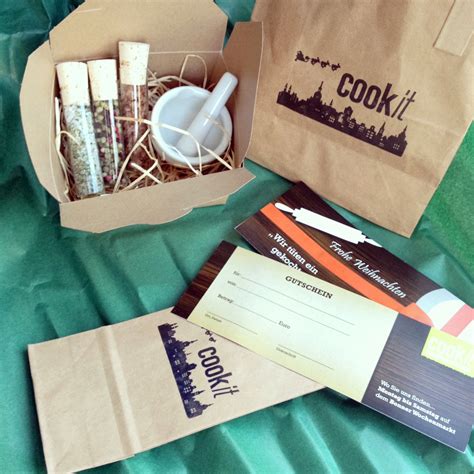 Sie stehen weihnachtlich verpackt in einem wertigen organzabeutel für dich bereit. Cookit | Lifestyle Blog * aus Bonn