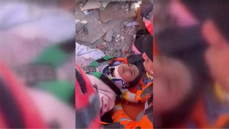 Teenage Girl Rescued From Rubble 248 Hours After Turkiye Quake Today