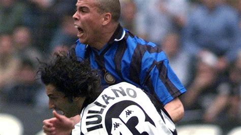 Cristiano ronaldo dos santos aveiro goih comm (portuguese pronunciation: Juve-Inter Calciopoli fallo su Ronaldo CR7 Icardi Allegri ...