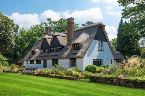 How to Negotiate a Brexit Property Bargain - Mansion Global