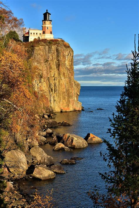 Split Rock Lighthouse In Two Harbors Minnesota Encircle Photos