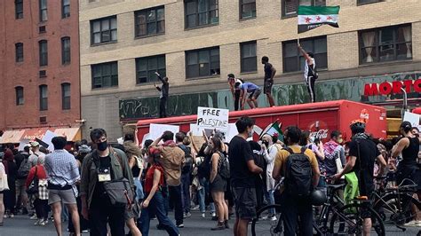 Nyc Free Palestine Protesters Overtake Streets Of Midtown Manhattan