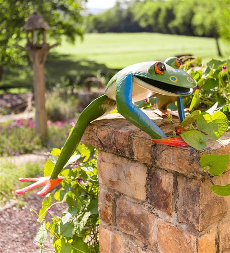 Large Colorful Handcrafted Metal Climbing Frog Garden Sculpture Wind