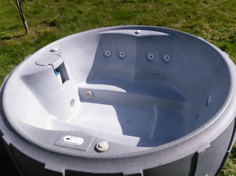 Dream Maker Spa Eclipse Hot Tub For Sale From United Kingdom