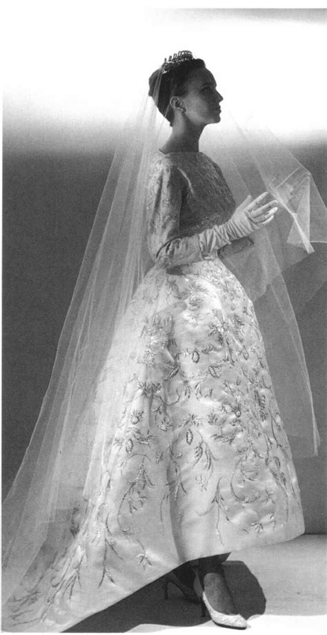 Androgynous winter wonderland beach bohemian collector cruise everyday essentials couture evening fall essentials runway wedding. Dress ideas Balenciaga 1957 | Wedding gowns vintage ...