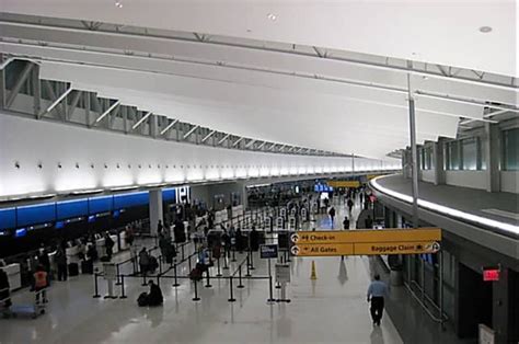 Jfk Newark Rank High Among Us Airports For Flight Deals New Survey