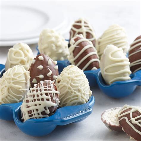 Once tempered, add all the eggs to the warm milk mixture. Chocolate Ice Cream Easter Eggs - Le Creuset Recipes
