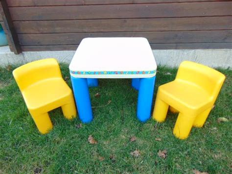 Little Tikes Childrens Table And 2 Chairs Plastic Ages 2 4 Victoria