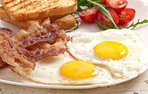 Wallpaper Breakfast Scrambled Eggs Tomato Bacon Toast