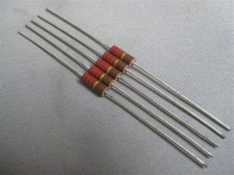 22k 2200 Ohm 5 12 Watt Carbon Composition Vintage Resistors Lot Of 5