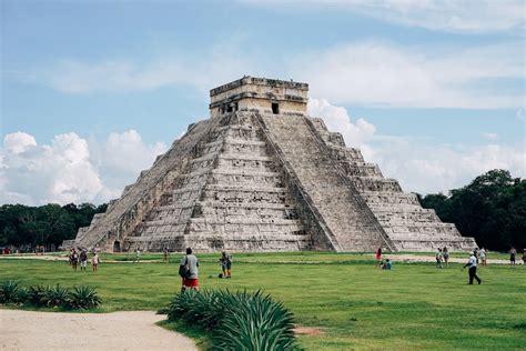 16 Famous Landmarks In Mexico And How To See Them In 2023