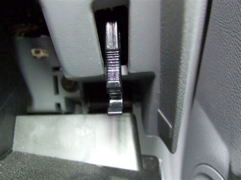 How to replace cabin air filter acura tsx. 2004 - 2008 Acura TSX (CL9) Cabin air filter Replacement ...