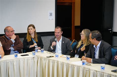 Conselho Estadual De Turismo De Santa Catarina Discute Ações