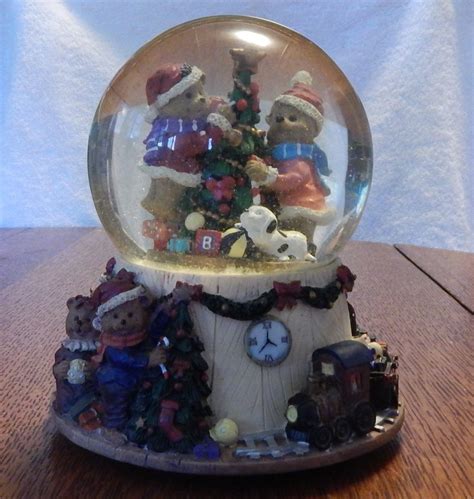 Vintage Bear Mountain Christmas Snow Globe Music Box Etsy Christmas