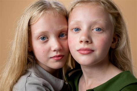 Identical Twins Dont Share The Same Dna All The Time Science Times