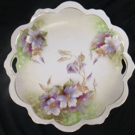 Alibaba.com offers 2,960 pink cake plate products. Vintage RS Germany Decorative Two Handled Cake Plate Flowers