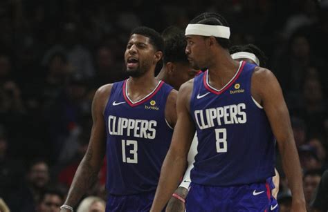 Paul george of the la clippers handles the ball against the dallas mavericks on november 26, 2019 at the american airlines center in dallas, texas. Paul George dominates as Clippers crush Hawks without ...