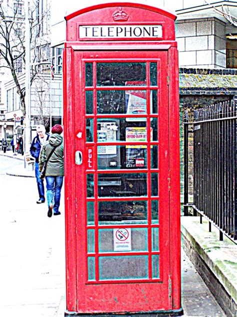 Daily Wanderlust The Iconic London Phone Booth D Travels Round