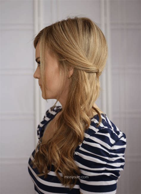 Perfect for ladies with straight hair, this. Easy Side-Swept Waves | Hair styles, Easy hairdos