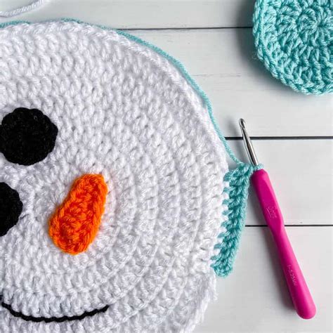 Crochet Snowman Pattern For A Hot Pad Free Pattern Nana S Crafty Home