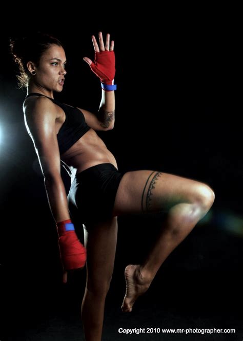 Kick Fighting Females Women S Muay Thai