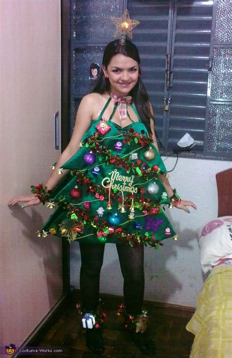 Coolest 35 homemade christmas season. Christmas Tree Costume Inspired by Katy Perry